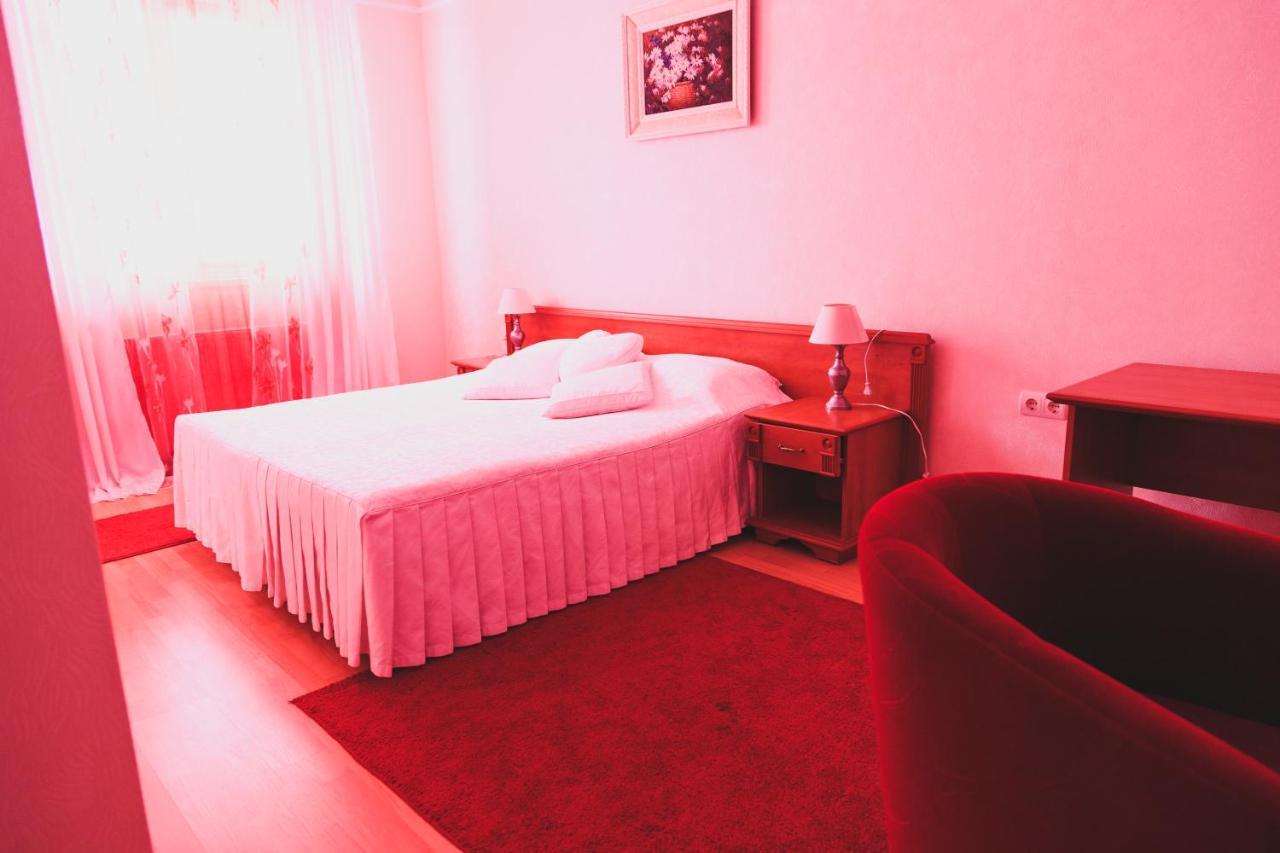 Europe Hotel อุชโฮรอด ภายนอก รูปภาพ